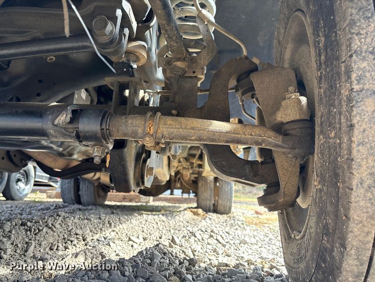 image for item FI1651 2012 Ford F550 XL Super Duty bucket truck