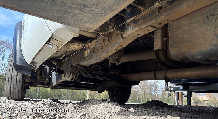 image for item FI1651 2012 Ford F550 XL Super Duty bucket truck