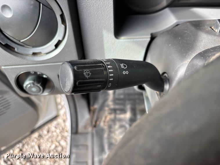 image for item FI1651 2012 Ford F550 XL Super Duty bucket truck