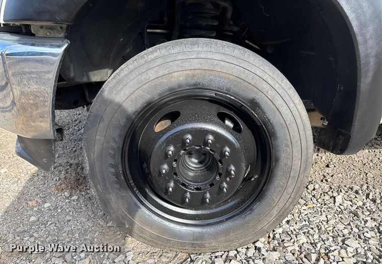 image for item FI1651 2012 Ford F550 XL Super Duty bucket truck