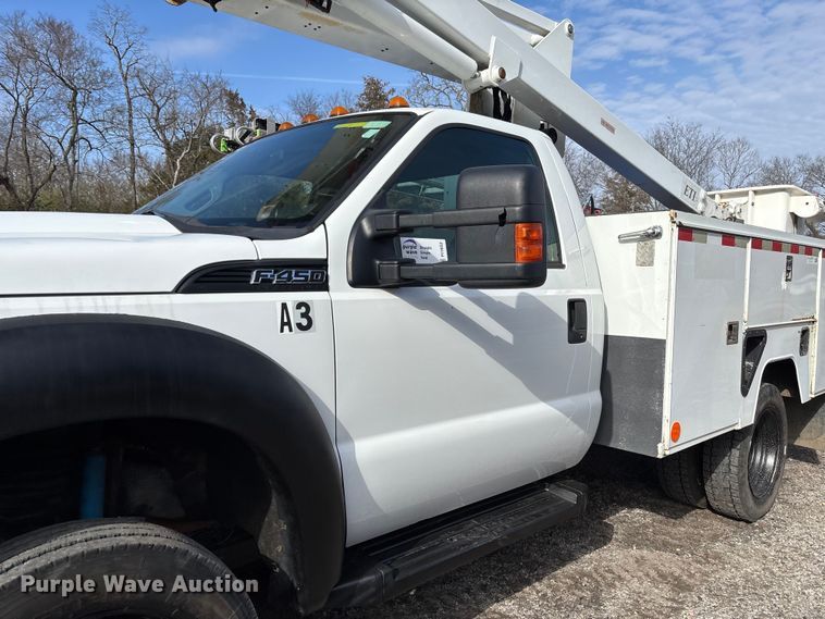 image for item FI1652 2012 Ford F450 XL Super Duty bucket truck