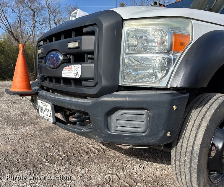 image for item FI1652 2012 Ford F450 XL Super Duty bucket truck