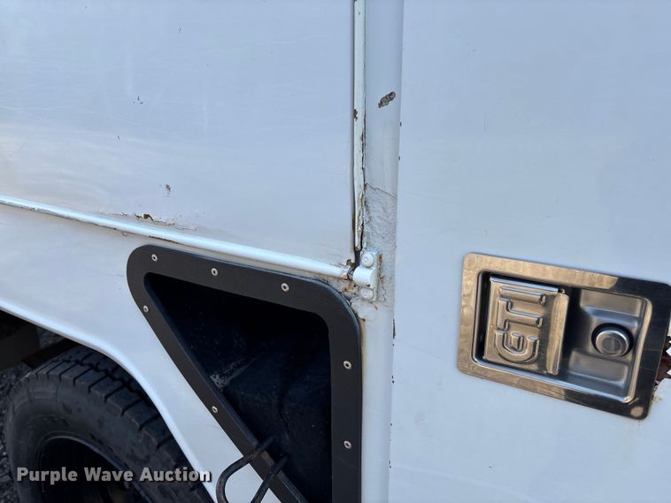 image for item FI1652 2012 Ford F450 XL Super Duty bucket truck