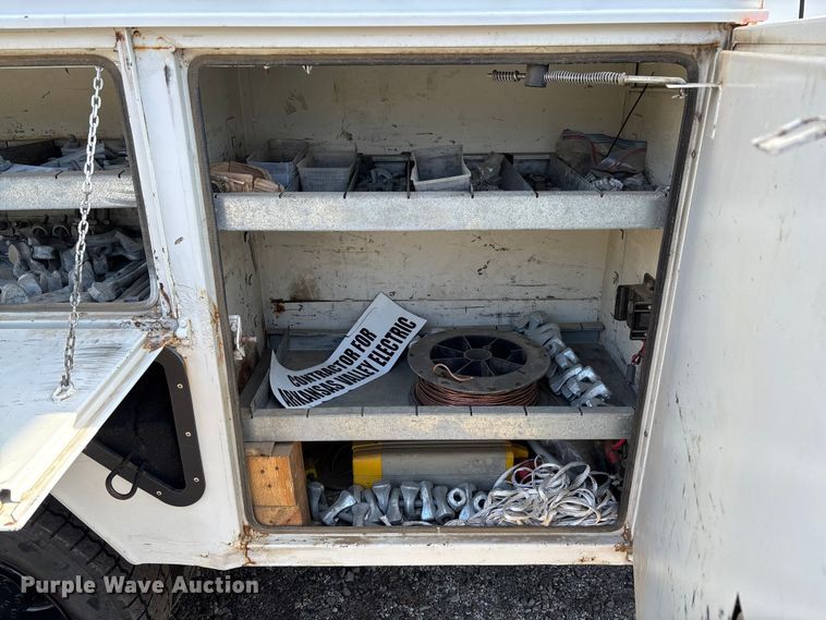 image for item FI1652 2012 Ford F450 XL Super Duty bucket truck