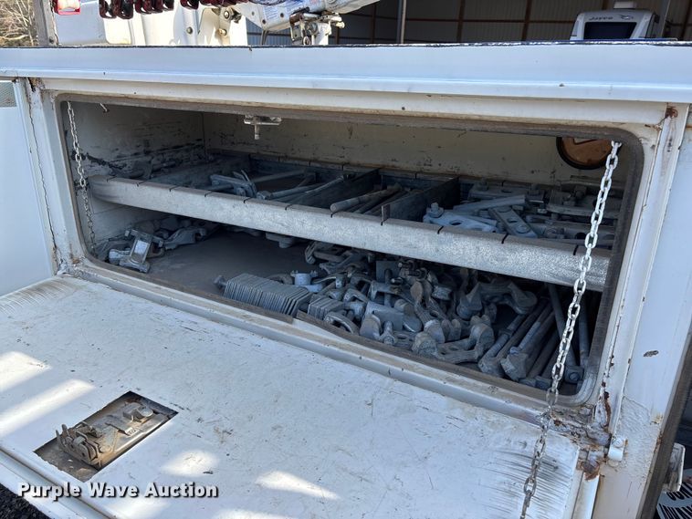 image for item FI1652 2012 Ford F450 XL Super Duty bucket truck