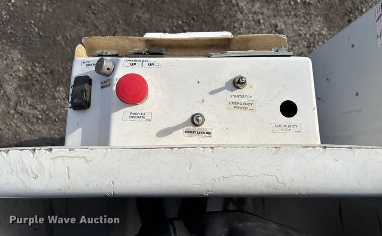 image for item FI1652 2012 Ford F450 XL Super Duty bucket truck