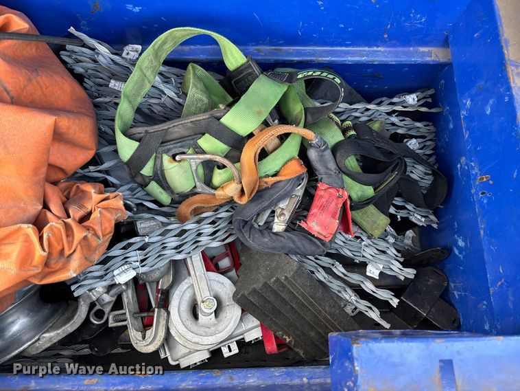 image for item FI1652 2012 Ford F450 XL Super Duty bucket truck