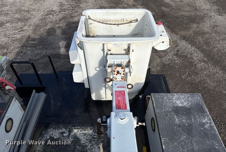 image for item FI1652 2012 Ford F450 XL Super Duty bucket truck