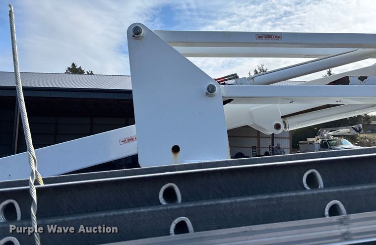 image for item FI1652 2012 Ford F450 XL Super Duty bucket truck