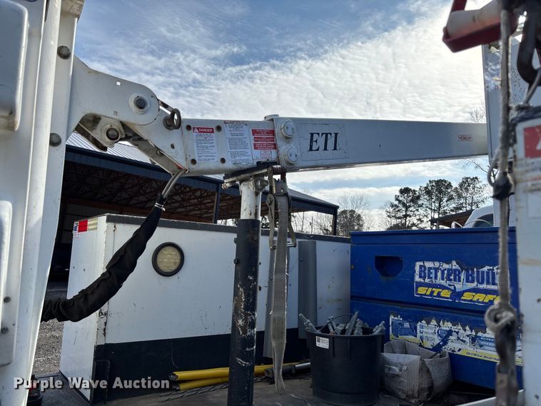 image for item FI1652 2012 Ford F450 XL Super Duty bucket truck