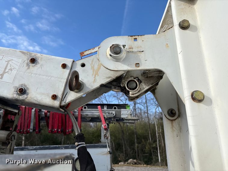 image for item FI1652 2012 Ford F450 XL Super Duty bucket truck