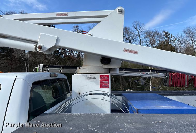 image for item FI1652 2012 Ford F450 XL Super Duty bucket truck