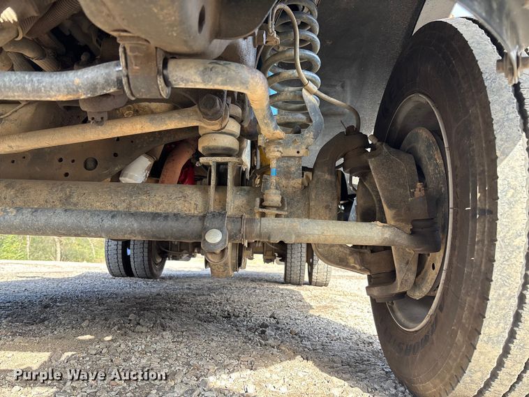 image for item FI1652 2012 Ford F450 XL Super Duty bucket truck