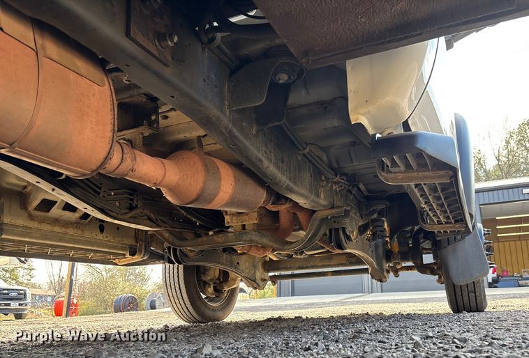 image for item FI1652 2012 Ford F450 XL Super Duty bucket truck