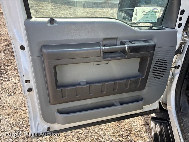 image for item FI1652 2012 Ford F450 XL Super Duty bucket truck