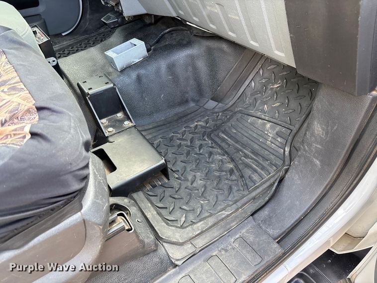 image for item FI1652 2012 Ford F450 XL Super Duty bucket truck