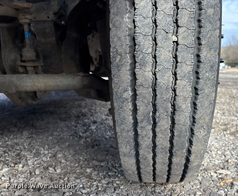 image for item FI1652 2012 Ford F450 XL Super Duty bucket truck