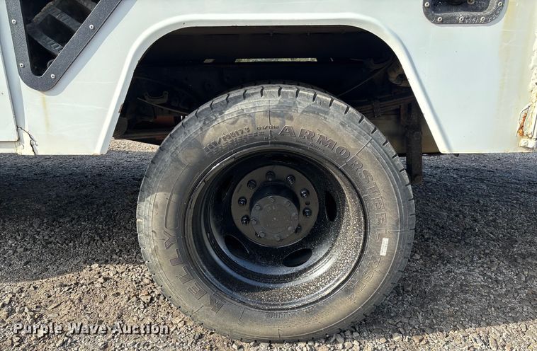 image for item FI1652 2012 Ford F450 XL Super Duty bucket truck