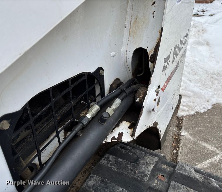 image for item FI1655 2015 Bobcat T630 tracked skid steer loader