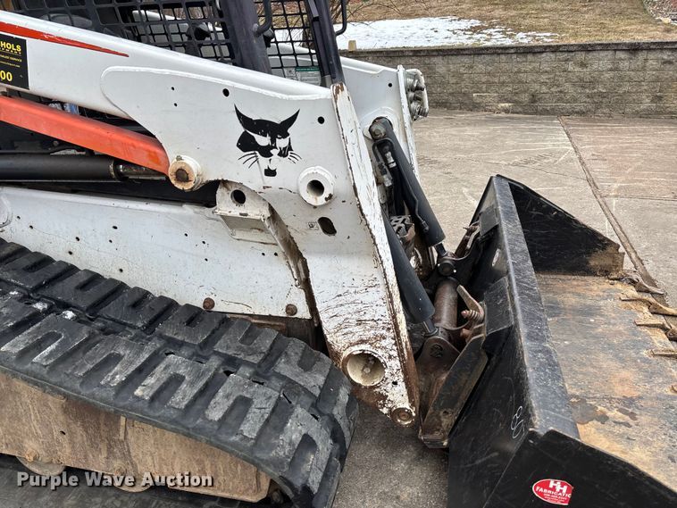 image for item FI1655 2015 Bobcat T630 tracked skid steer loader