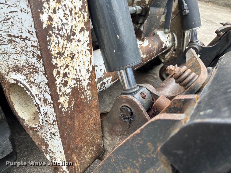 image for item FI1655 2015 Bobcat T630 tracked skid steer loader