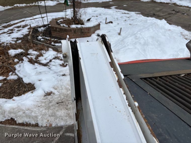 image for item FI1655 2015 Bobcat T630 tracked skid steer loader