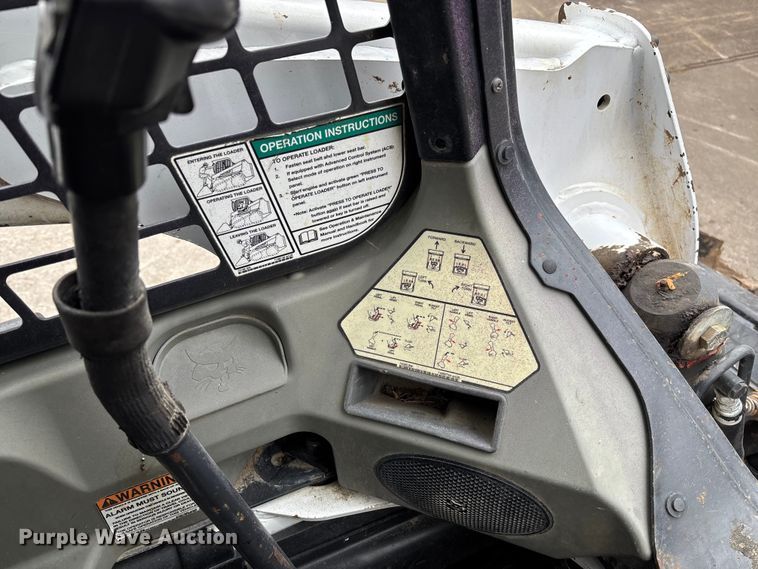 image for item FI1655 2015 Bobcat T630 tracked skid steer loader