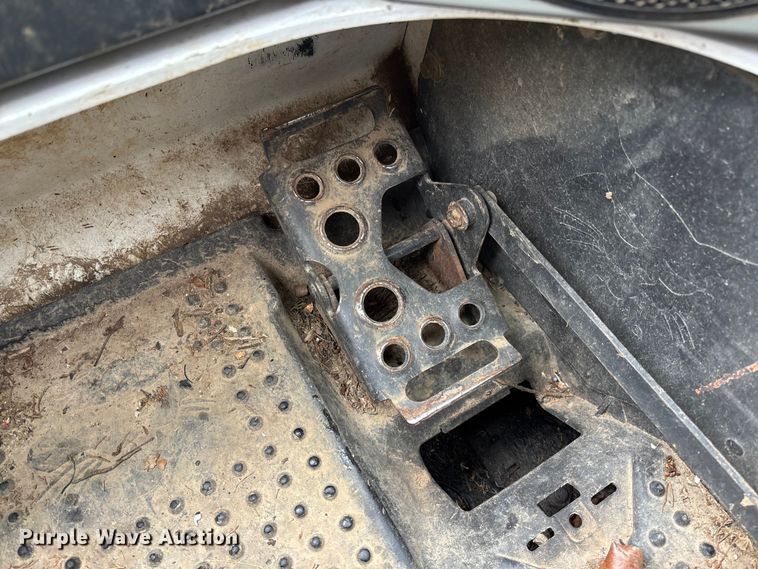 image for item FI1655 2015 Bobcat T630 tracked skid steer loader