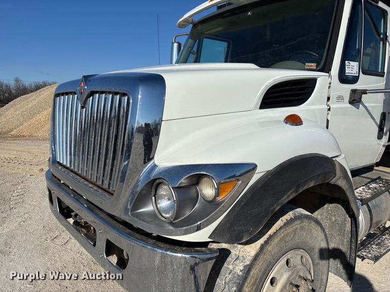 image for item FI1657 2015 International 7500 dump truck