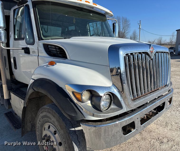 image for item FI1657 2015 International 7500 dump truck