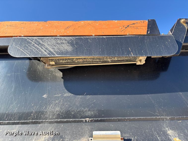 image for item FI1657 2015 International 7500 dump truck