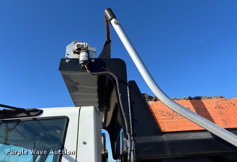 image for item FI1657 2015 International 7500 dump truck