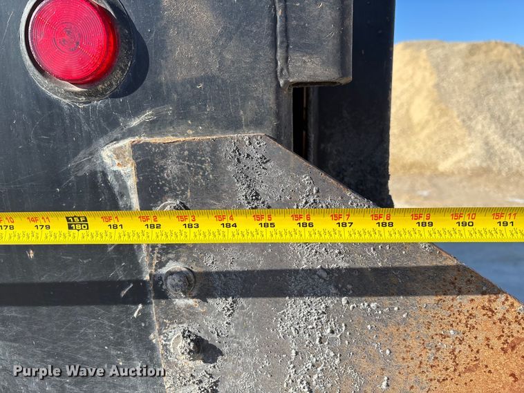 image for item FI1657 2015 International 7500 dump truck