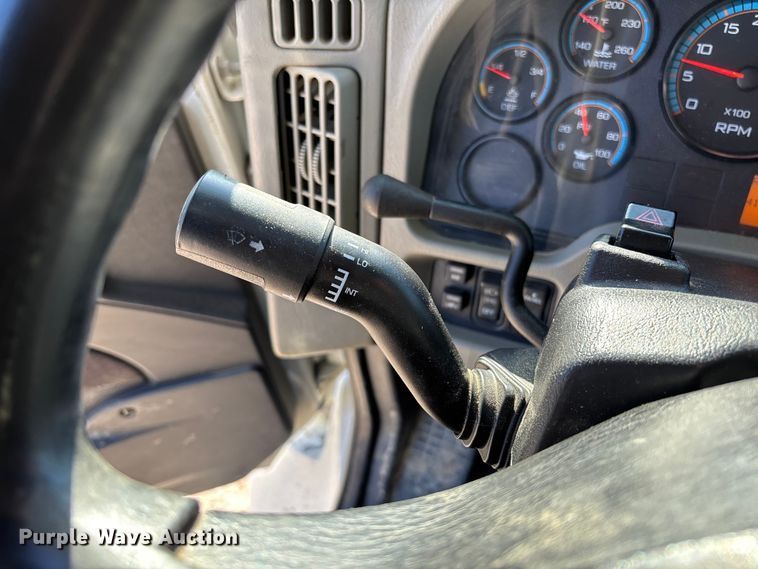 image for item FI1657 2015 International 7500 dump truck