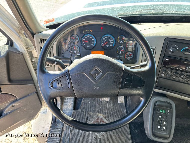 image for item FI1657 2015 International 7500 dump truck