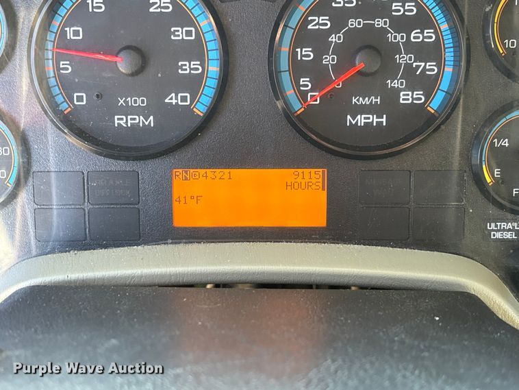 image for item FI1657 2015 International 7500 dump truck