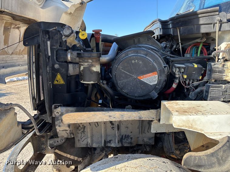 image for item FI1657 2015 International 7500 dump truck