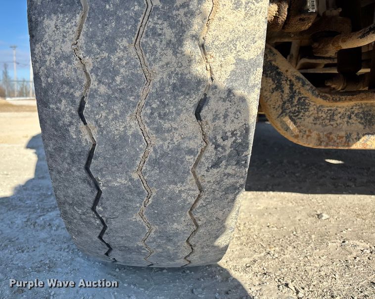 image for item FI1657 2015 International 7500 dump truck