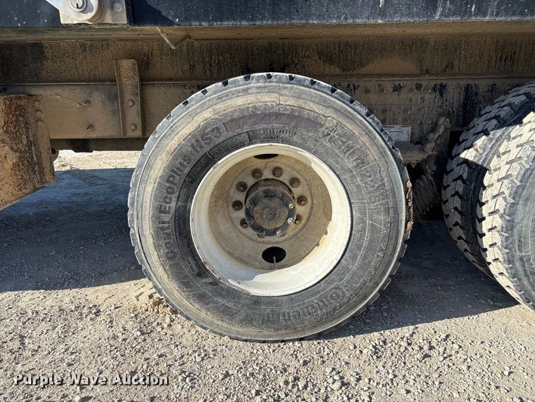 image for item FI1657 2015 International 7500 dump truck