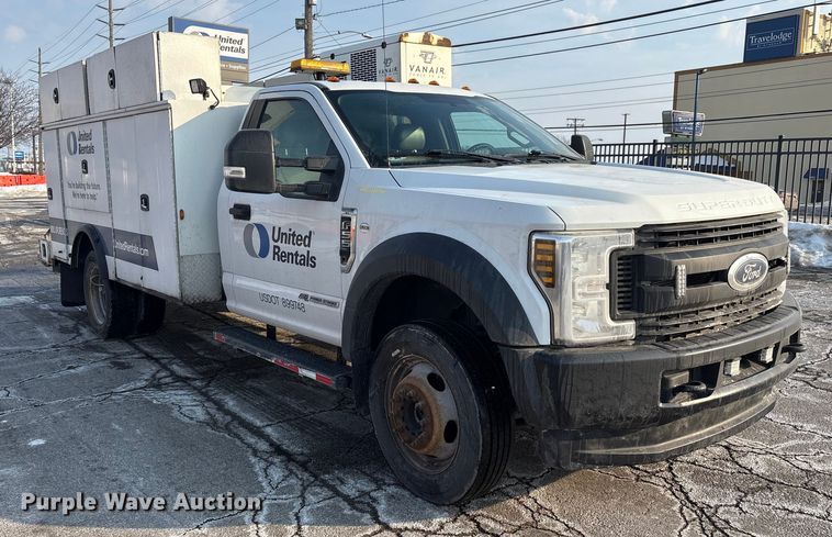 image for item FK1040 2019 Ford F550 Super Duty utility / service truck