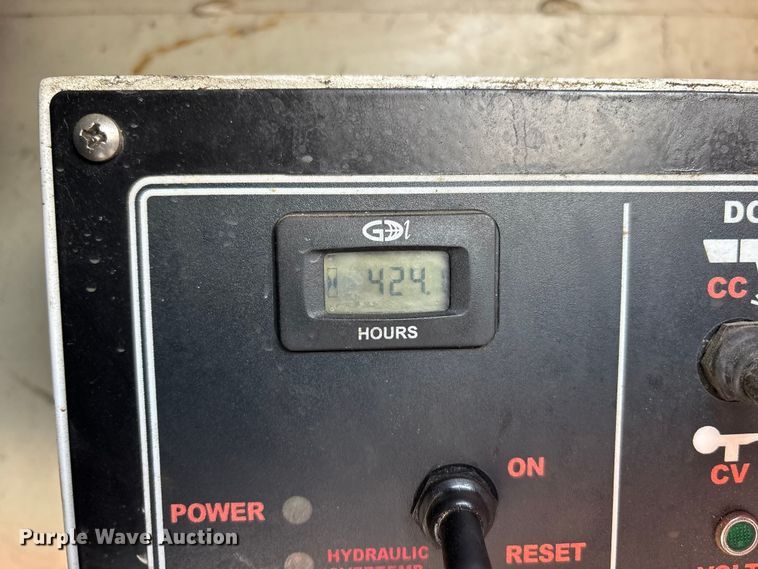 image for item FK1040 2019 Ford F550 Super Duty utility / service truck