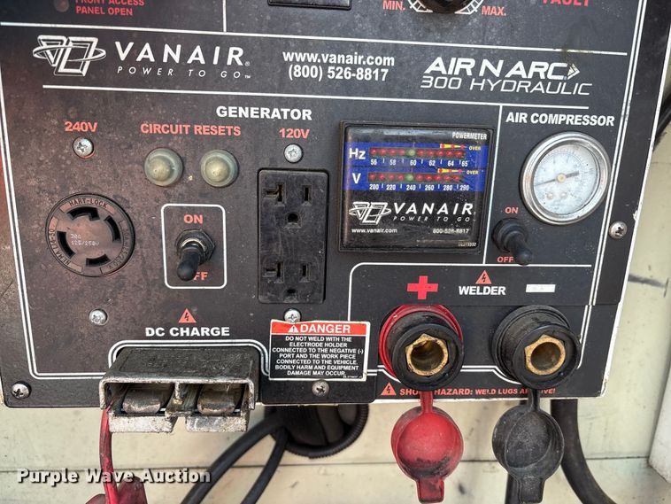 image for item FK1040 2019 Ford F550 Super Duty utility / service truck