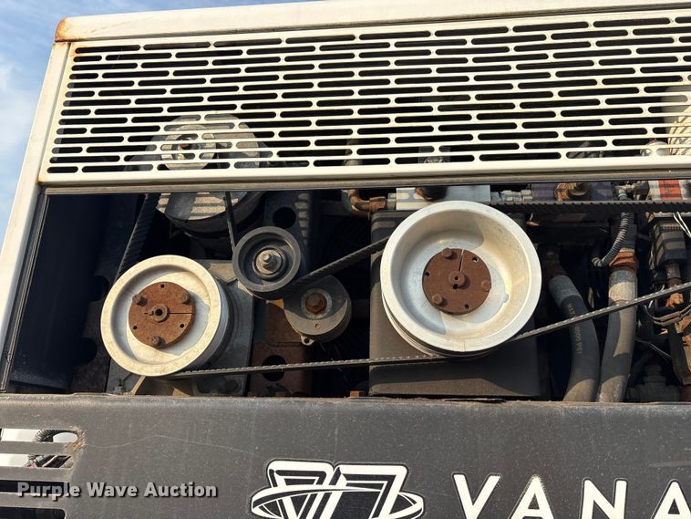 image for item FK1040 2019 Ford F550 Super Duty utility / service truck