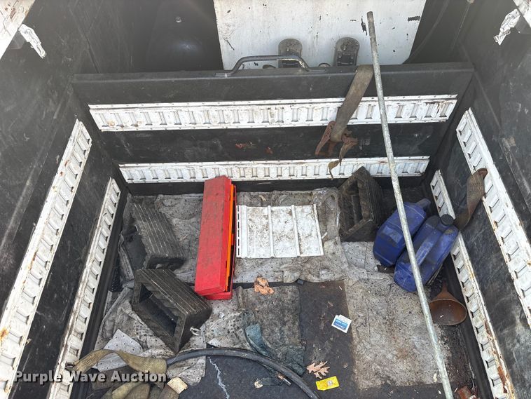 image for item FK1040 2019 Ford F550 Super Duty utility / service truck