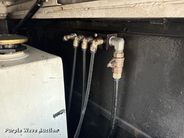 image for item FK1040 2019 Ford F550 Super Duty utility / service truck