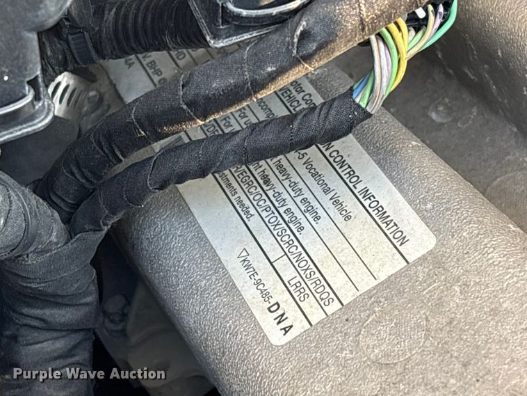 image for item FK1040 2019 Ford F550 Super Duty utility / service truck