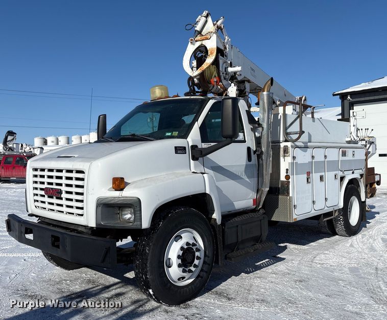 image for item FK1128 2005 GMC C8500 digger derrick truck