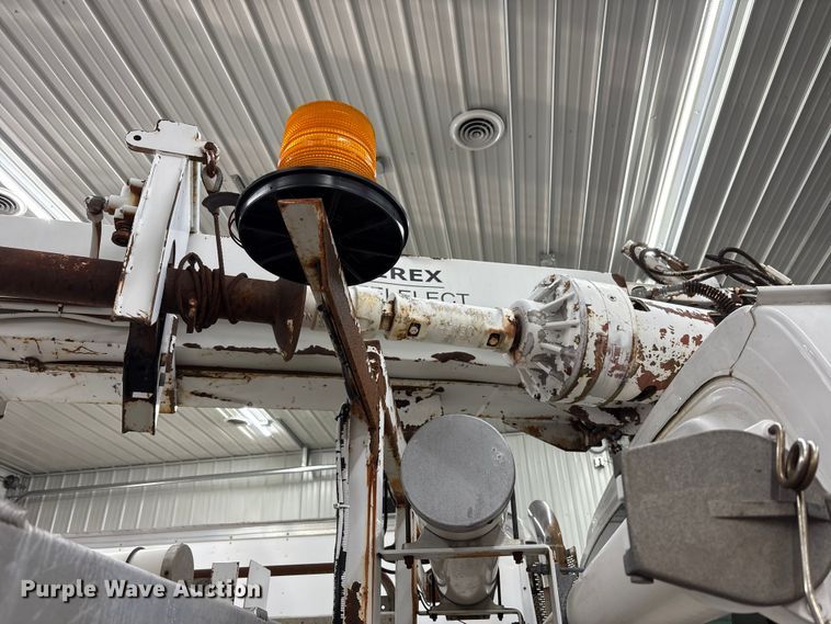 image for item FK1128 2005 GMC C8500 digger derrick truck