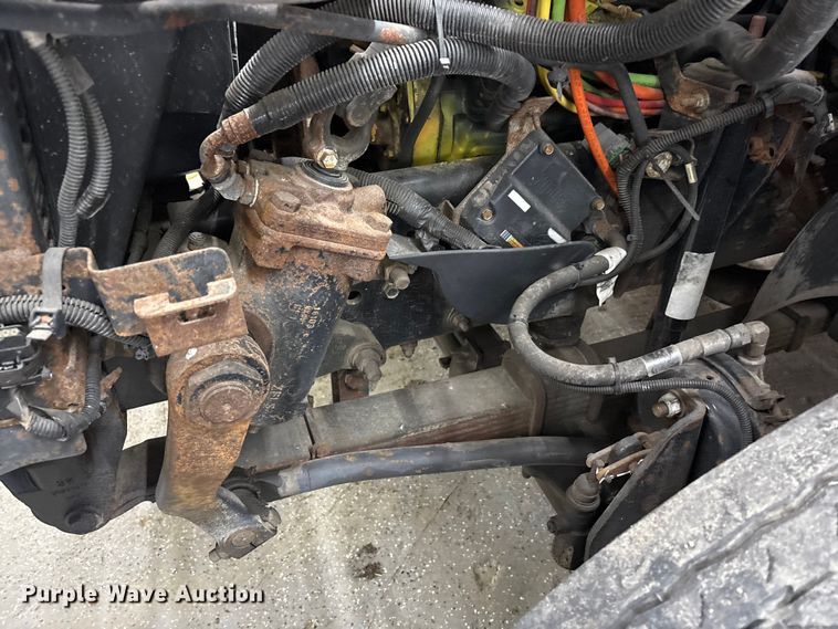 image for item FK1128 2005 GMC C8500 digger derrick truck