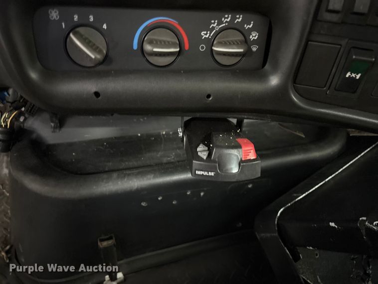 image for item FK1128 2005 GMC C8500 digger derrick truck